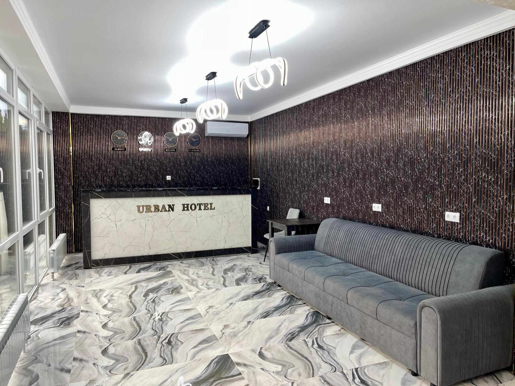 Urban Hotel 阿拉木图 外观 照片